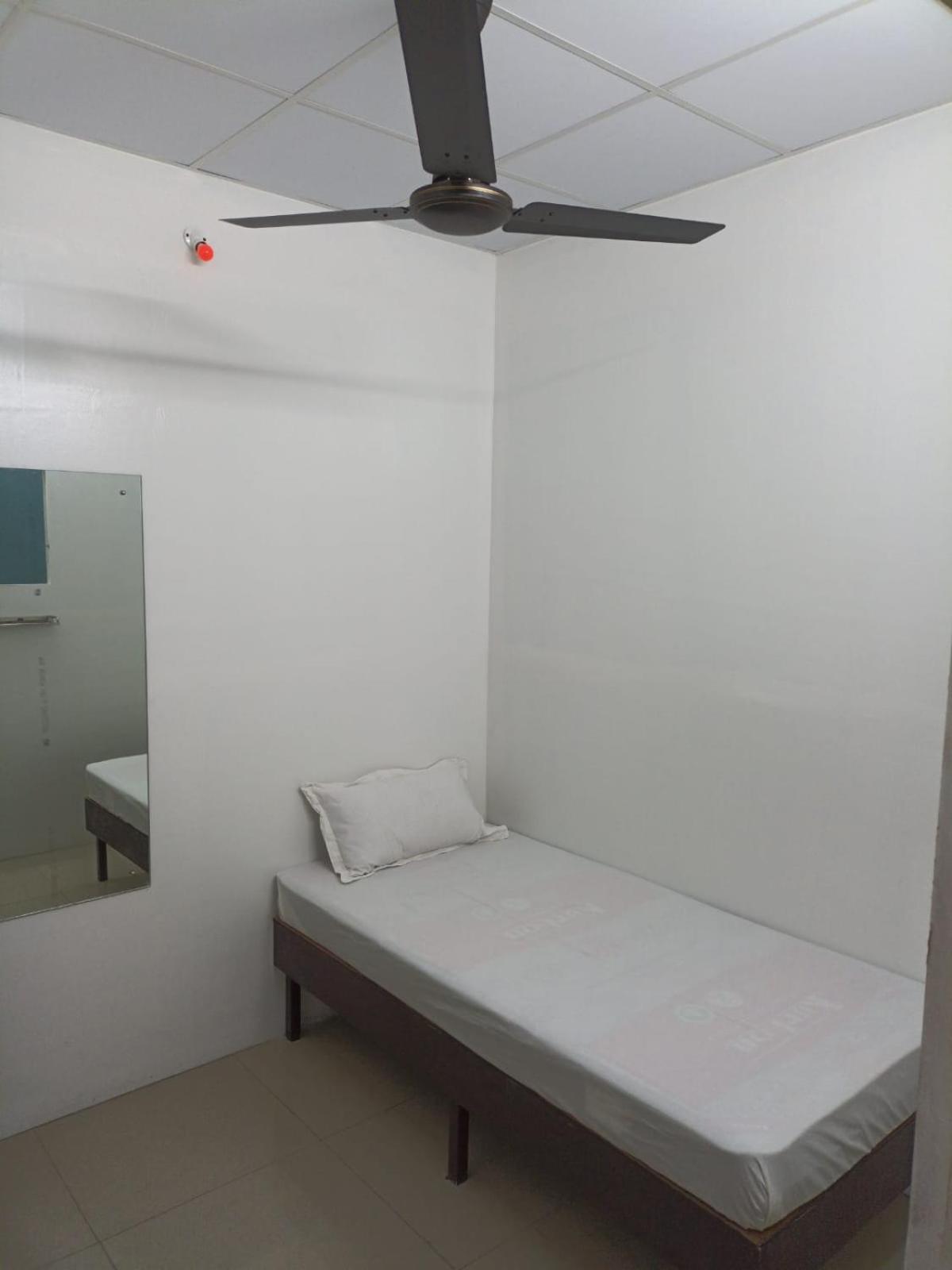 Majestic Inn Thiruvananthapuram Exterior foto